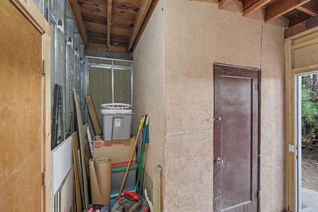 1311 Dartmouth Drive NE, Albuquerque, NM 87106