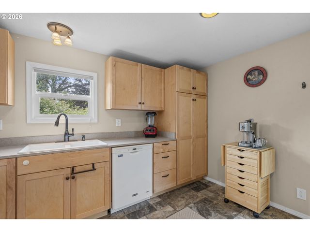 507 N 19TH Ave 88, Cornelius, OR 97113