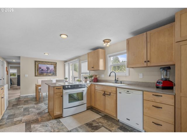 507 N 19TH Ave 88, Cornelius, OR 97113