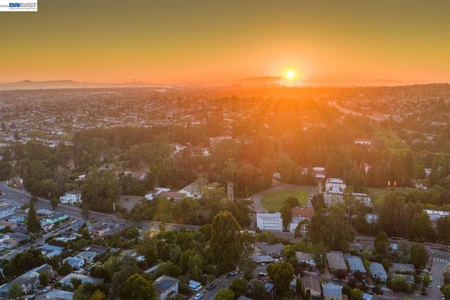 3500 Seminary Ave, Oakland, CA 94605