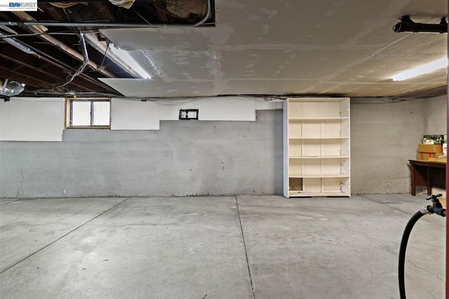 3500 Seminary Ave, Oakland, CA 94605