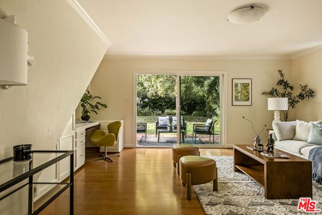 2803 Hermanos Street, Pasadena, CA 91107