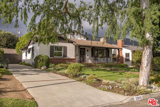 2803 Hermanos Street, Pasadena, CA 91107