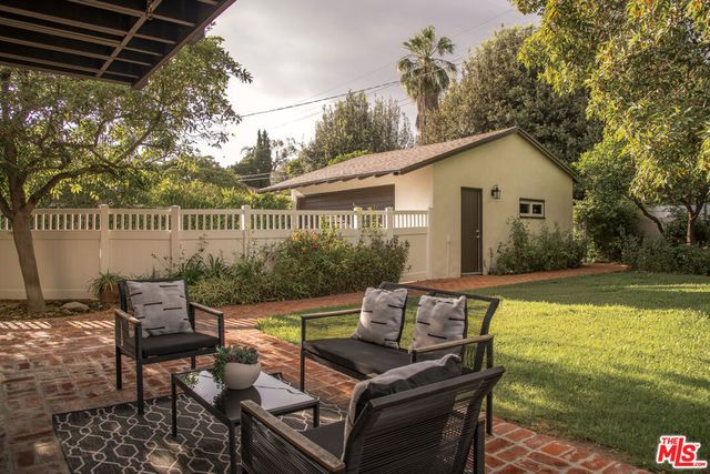 2803 Hermanos Street, Pasadena, CA 91107