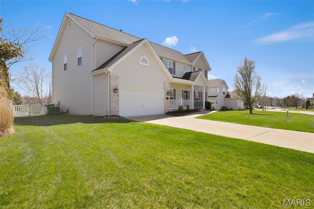 294 Fox Ridge Drive, St Charles, MO 63303