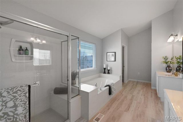 294 Fox Ridge Drive, St Charles, MO 63303