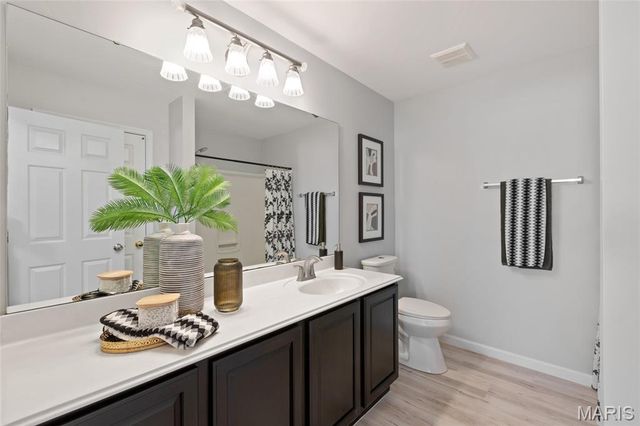 294 Fox Ridge Drive, St Charles, MO 63303