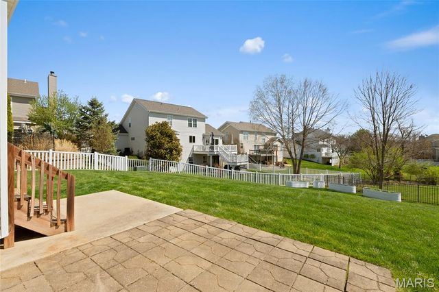 294 Fox Ridge Drive, St Charles, MO 63303