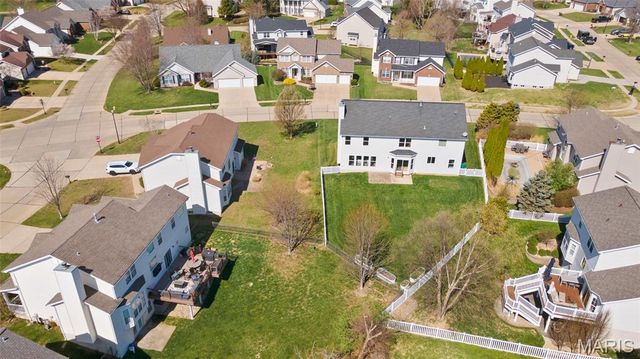 294 Fox Ridge Drive, St Charles, MO 63303