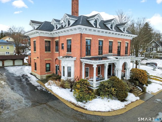 26 Greene Avenue A7, Norwich, CT 06360