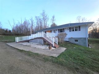17510 STATE HIGHWAY 8, Centerville, PA 16404