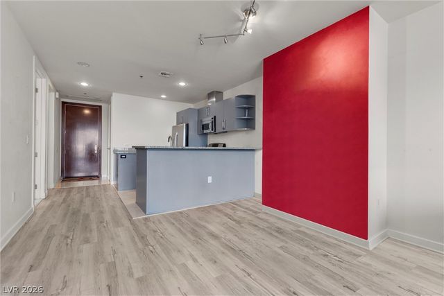 4575 Dean Martin Drive 1103, Las Vegas, NV 89103
