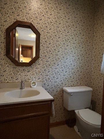 5962 Sugarbush Drive, Lafayette, NY 13159