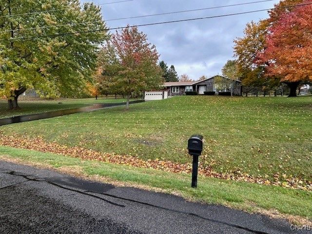 5962 Sugarbush Drive, Lafayette, NY 13159