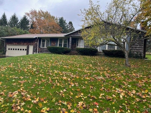 5962 Sugarbush Drive, Lafayette, NY 13159