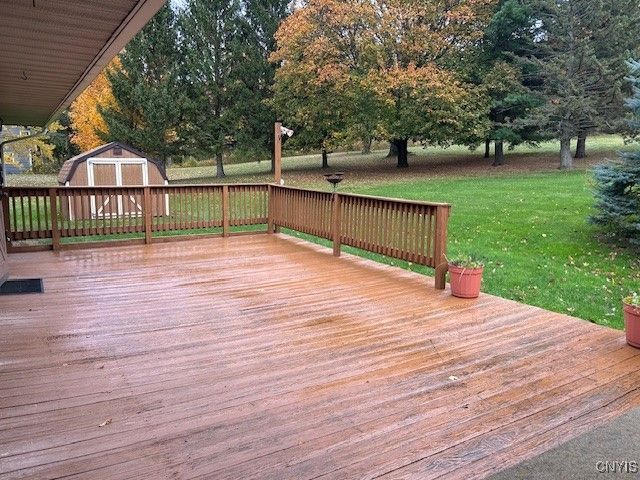 5962 Sugarbush Drive, Lafayette, NY 13159