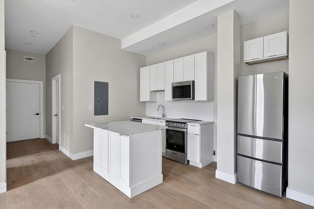376 Third Street 103, Everett, MA 02149
