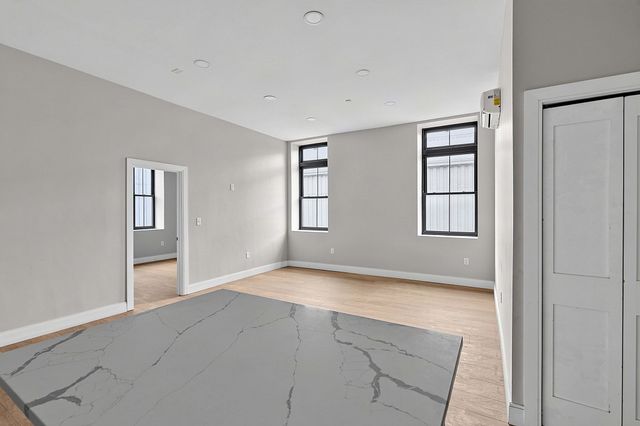 376 Third Street 103, Everett, MA 02149