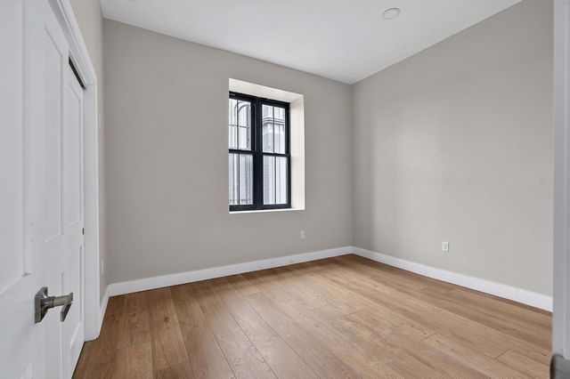 376 Third Street 103, Everett, MA 02149