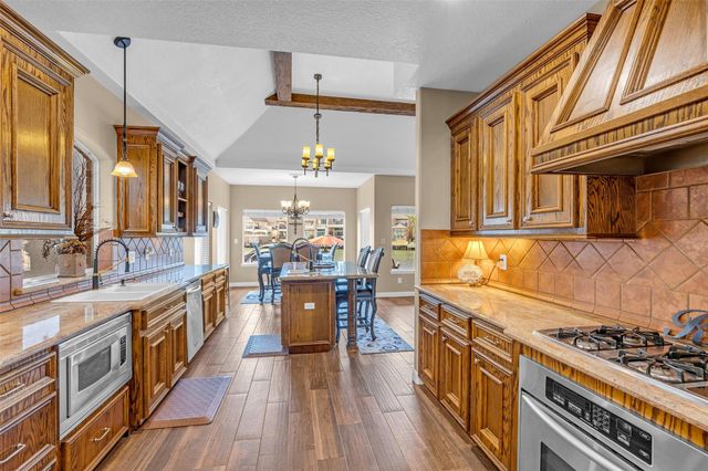 14061 Teel Road, Montgomery, TX 77356