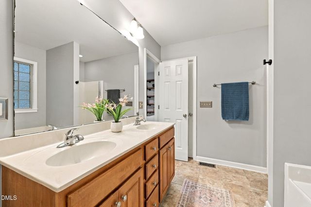 170 Broken Lance Drive, Youngsville, NC 27596