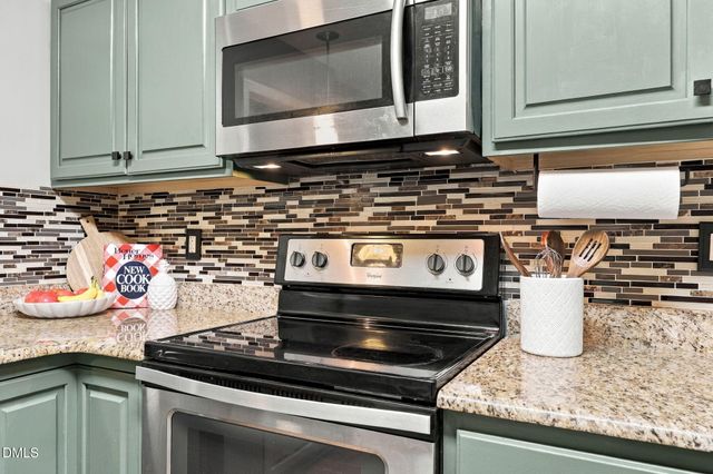 170 Broken Lance Drive, Youngsville, NC 27596