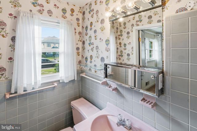 4017 N STAFFORD ST, Arlington, VA 22207