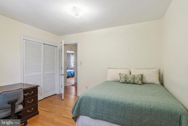 4017 N STAFFORD ST, Arlington, VA 22207