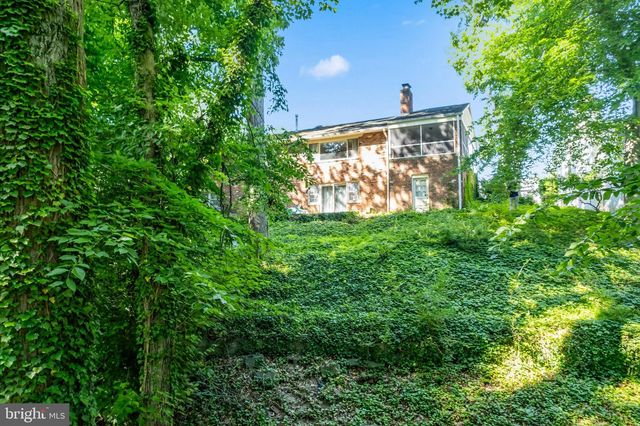 4017 N STAFFORD ST, Arlington, VA 22207