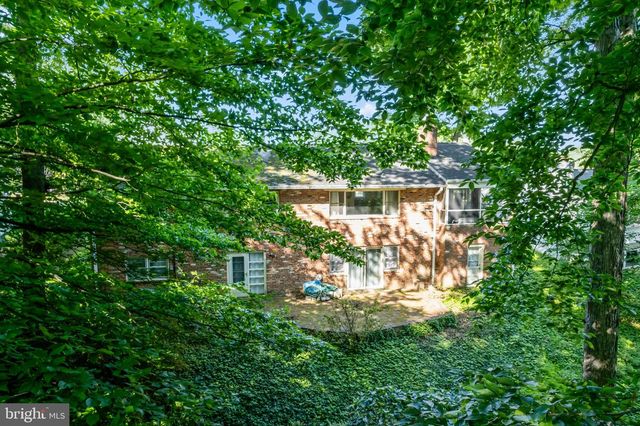 4017 N STAFFORD ST, Arlington, VA 22207