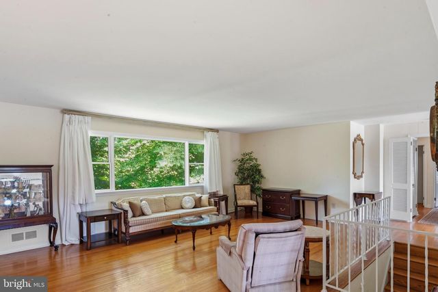 4017 N STAFFORD ST, Arlington, VA 22207