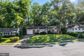 4017 N STAFFORD ST, Arlington, VA 22207