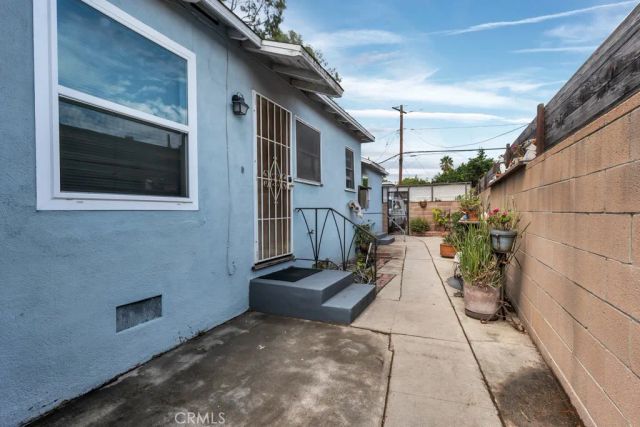 2801 Virginia, Santa Monica, CA 90404