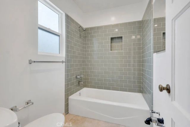 2801 Virginia, Santa Monica, CA 90404