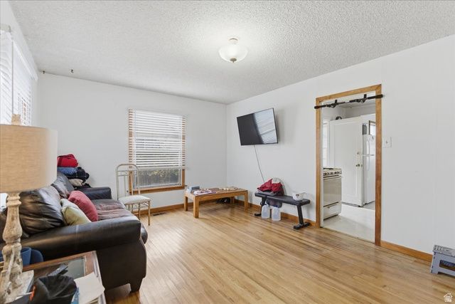 4628 S BOX ELDER ST, Salt Lake City, UT 84107