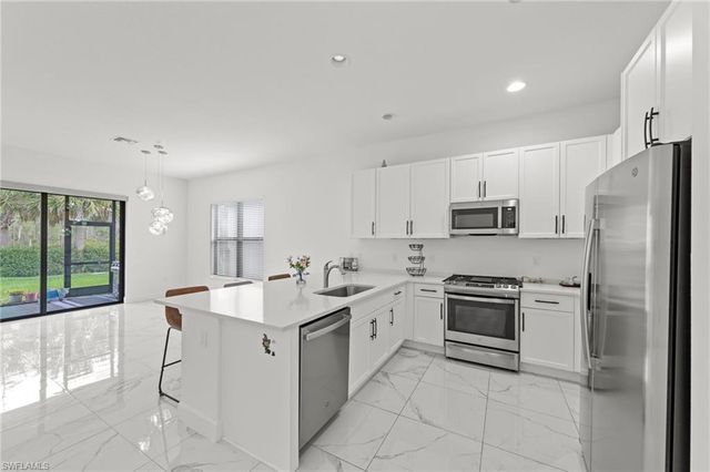 20326 fair oak LN, Estero, FL 33928