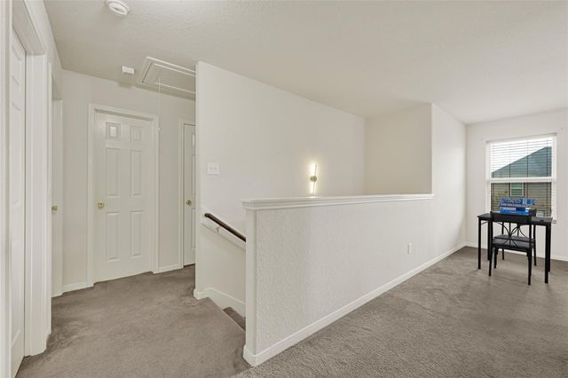 15826 Sheldon Ridge Way, Houston, TX 77044