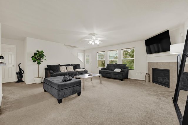15826 Sheldon Ridge Way, Houston, TX 77044