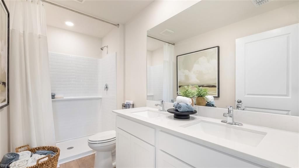Image 15 of property listing at 3122 Chiquita Blvd N, Cape Coral, FL 33993