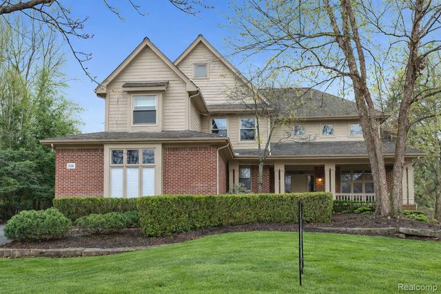 6621 Glenshaw Court, West Bloomfield Charter Township, MI 48322