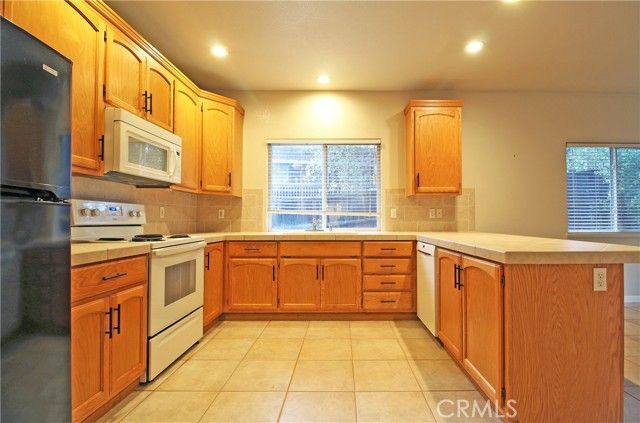 18896 North Shore Drive, Hidden Valley Lake, CA 95467