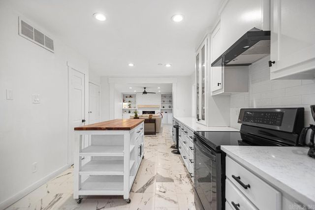 3111 Lakeview Road, North Little Rock, AR 72116