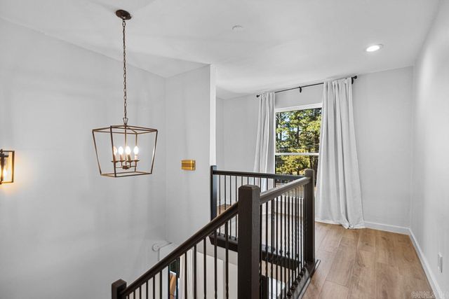 3111 Lakeview Road, North Little Rock, AR 72116