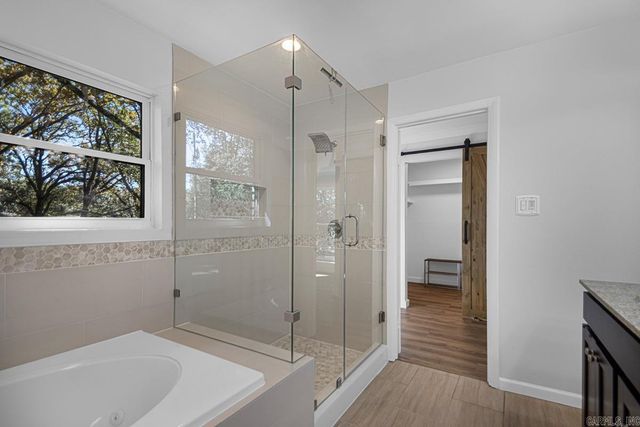 3111 Lakeview Road, North Little Rock, AR 72116