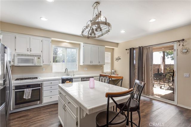 28399 Northmoore Place, Menifee, CA 92584
