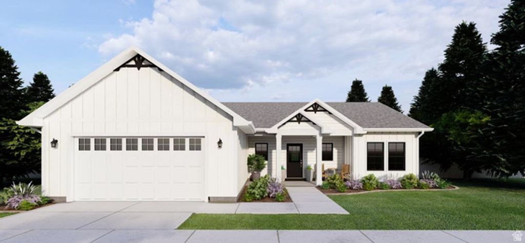 828 W 70 N, Hyrum, UT 84319