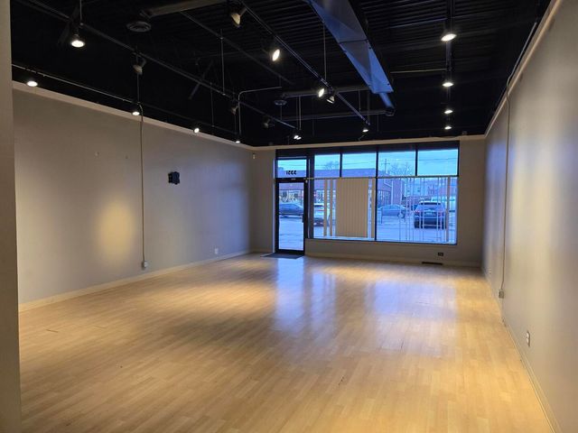 3351 N Harlem Avenue, Chicago, IL 60634