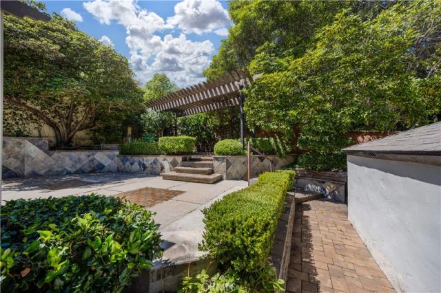 10443 Wilkins Avenue, Los Angeles, CA 90024