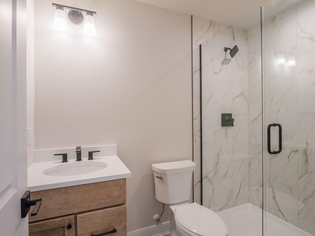 1759 Trailbrook Drive, Valparaiso, IN 46385