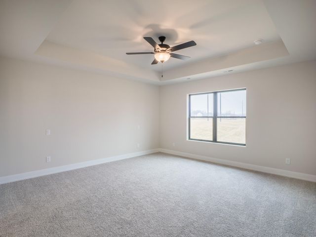 1759 Trailbrook Drive, Valparaiso, IN 46385